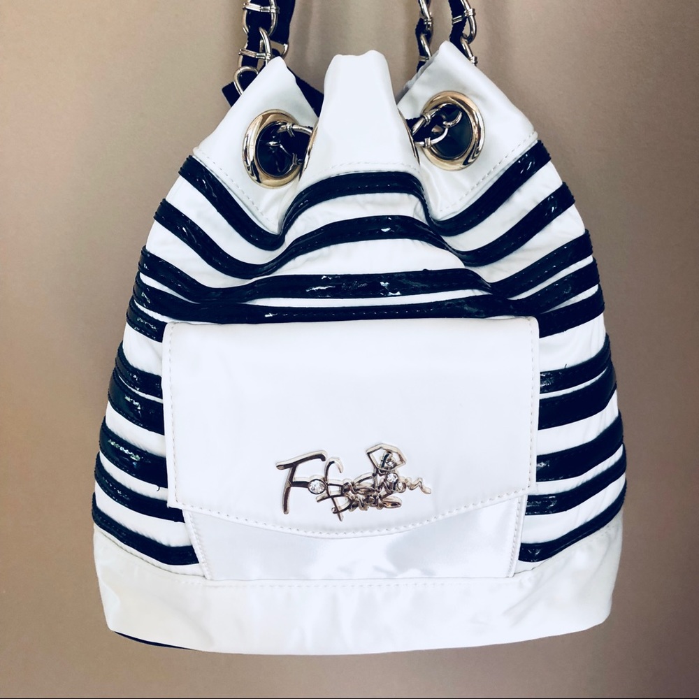 F-Fashion Paris purse